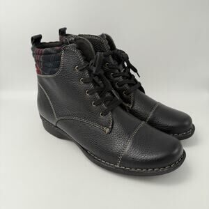 Clarks Whistle Bea Black Pebbled Leather Plaid Detail Ankle Boots Womens 11 Wide